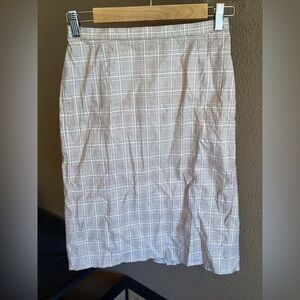 GAP Cream and Tan Pencil Skirt Knee-Length Work Size 0